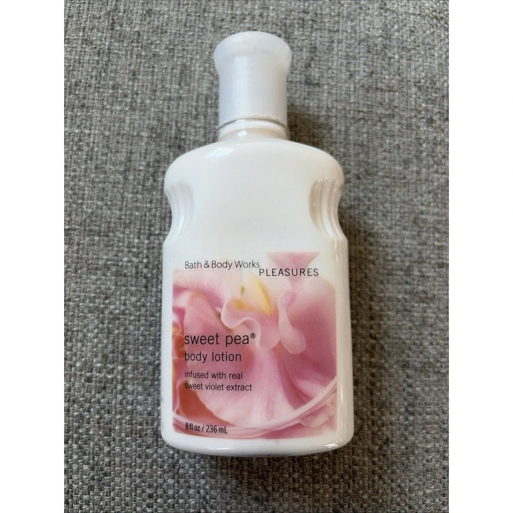 Vintage Bath & Body Works Pleasures SWEET PEA Body Lotion Cream Moisturizer 8oz